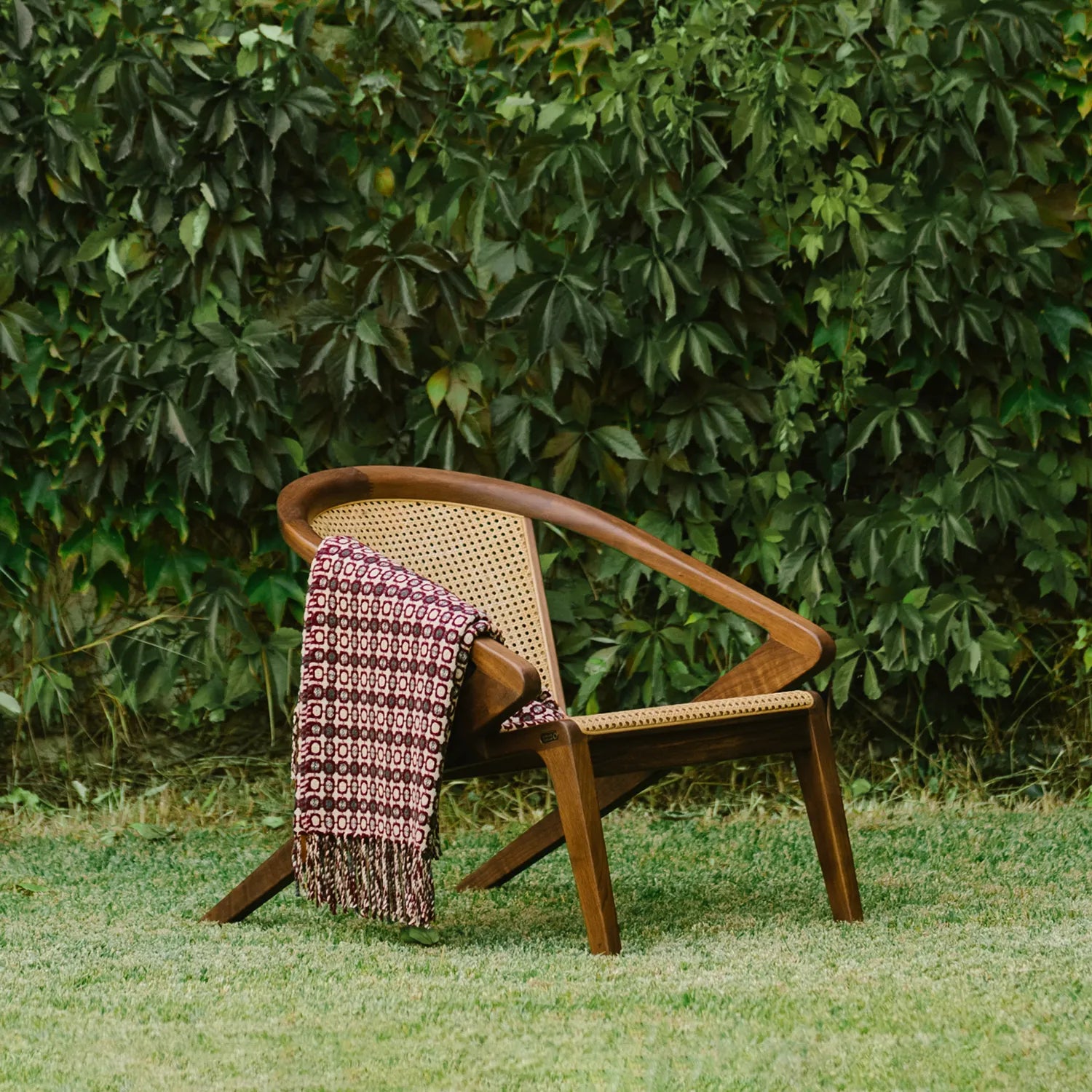 Default alt text for selected image