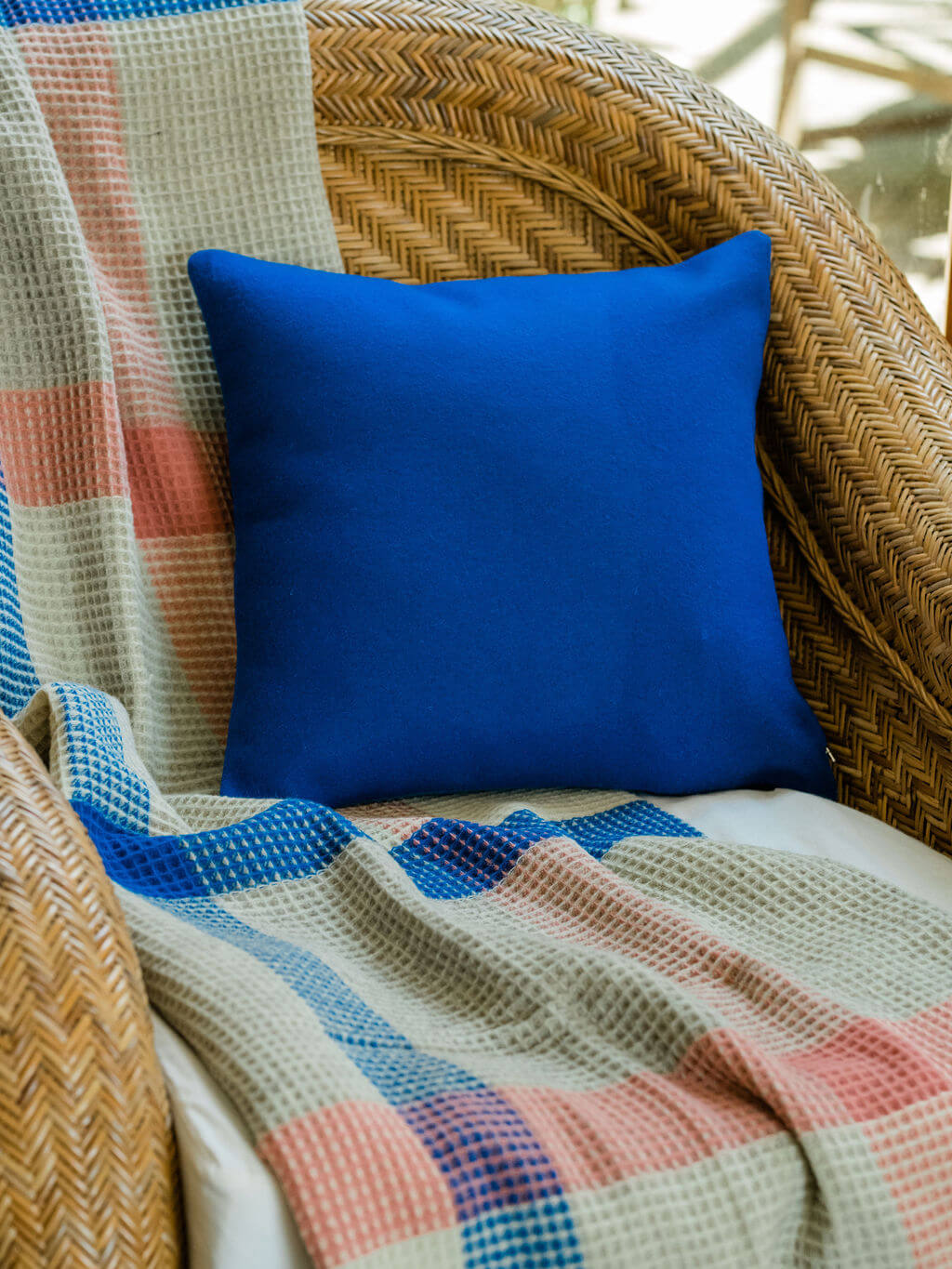 plain-burel-cushion