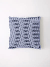 Favos Cushion