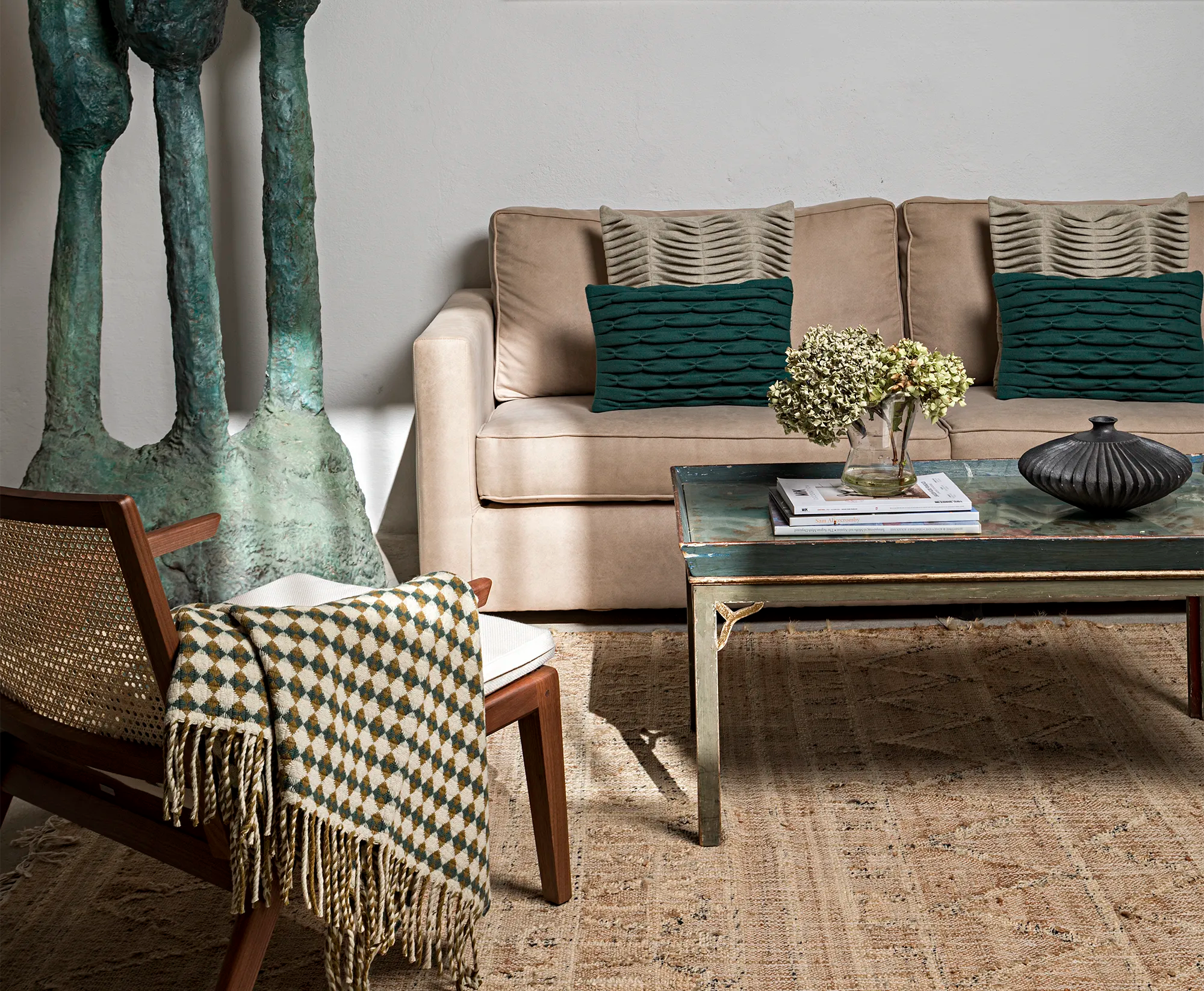 Default alt text for selected image