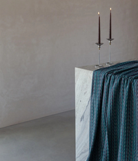 Lumens Throw