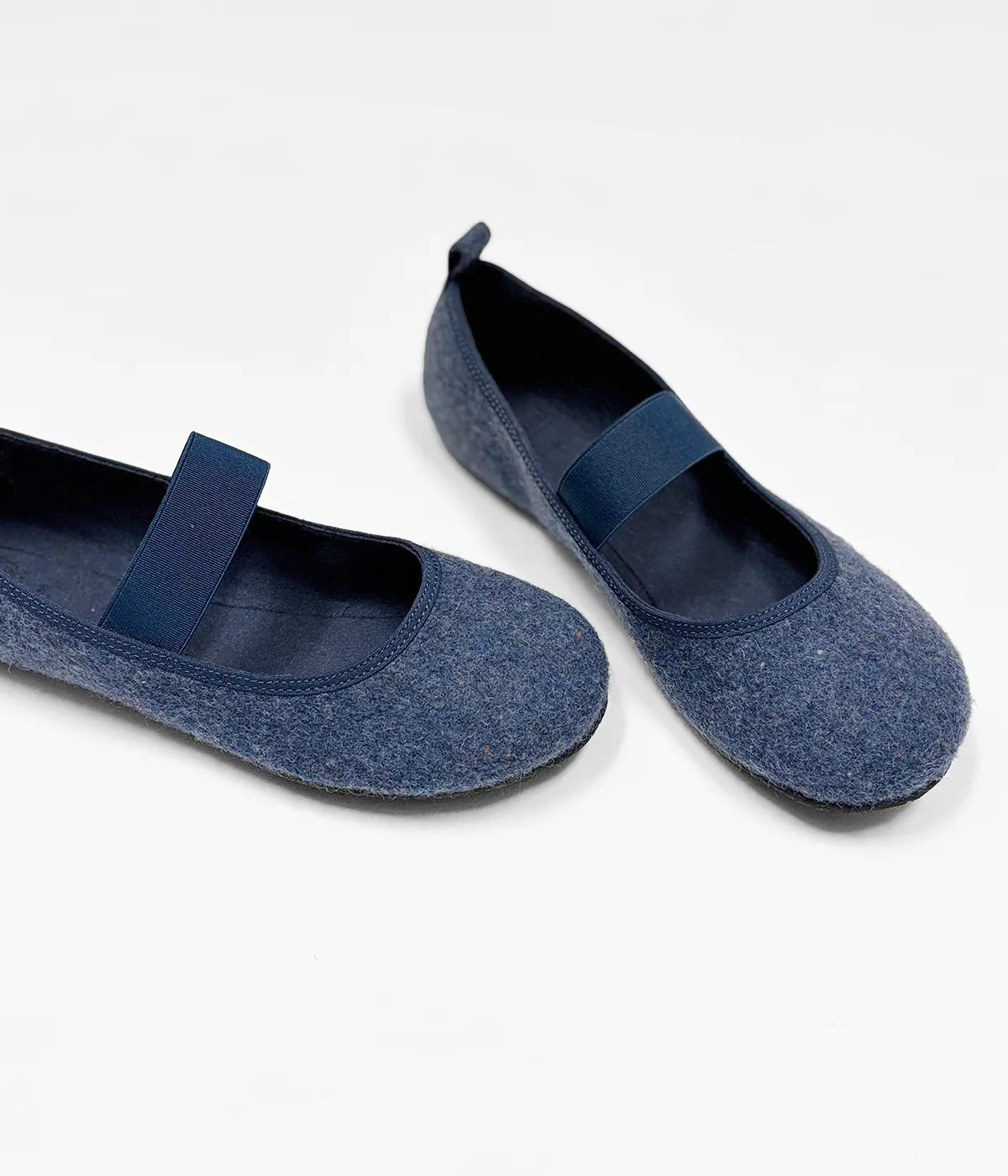 Ballerina with Elastic