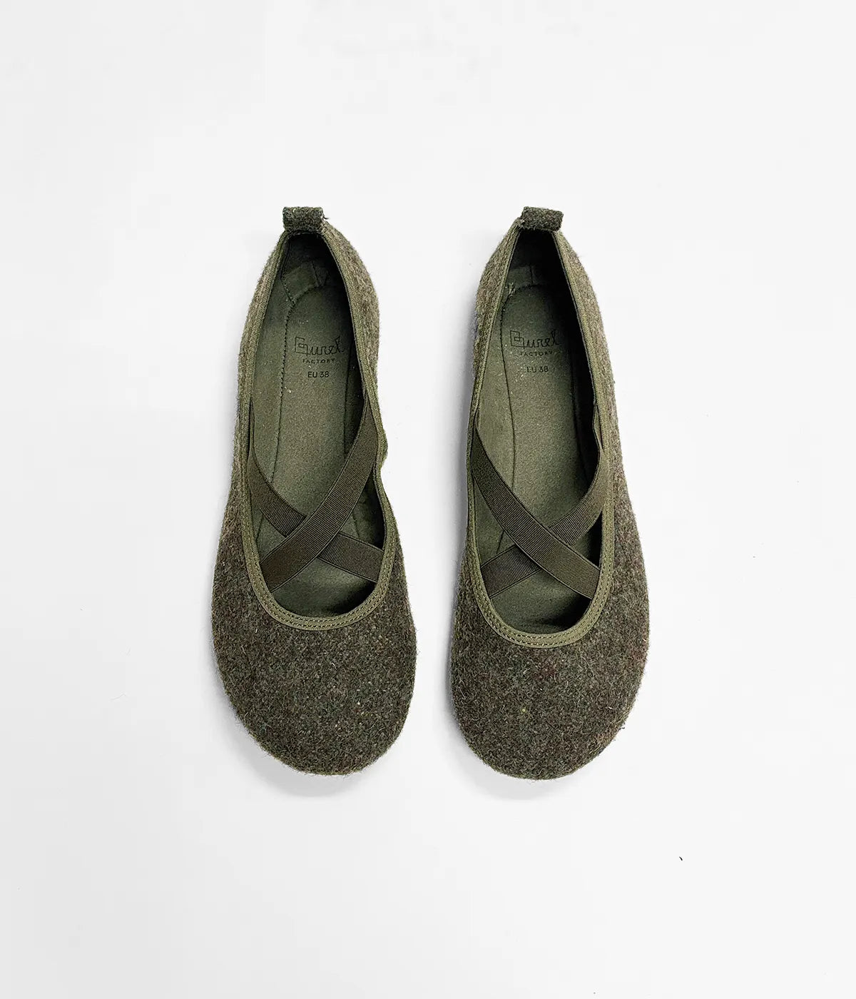 Ballerina with cross elastic