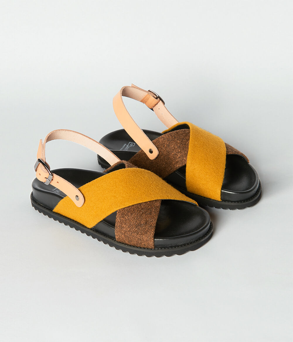 wool-sandals