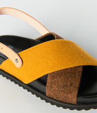 wool-sandals