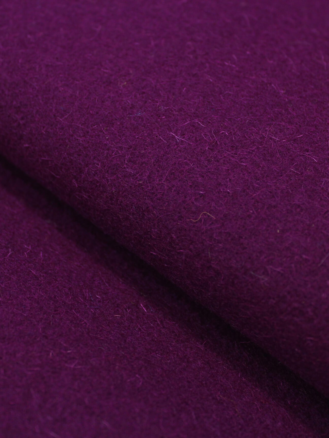 burel-wool-fabric-purple-made-in-portugal